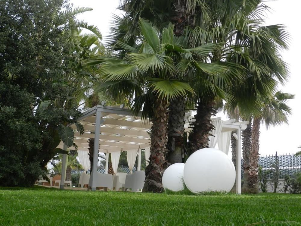 Hotel Lafayette Giovinazzo Kültér fotó